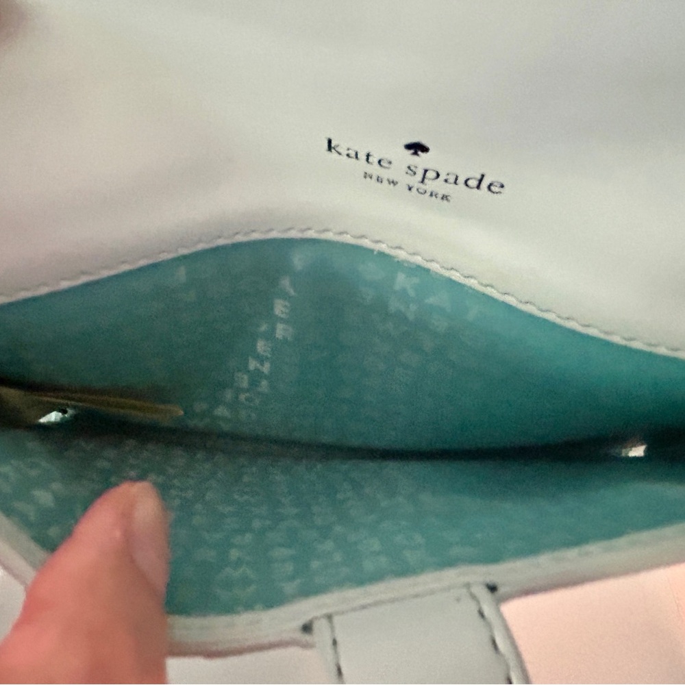 Kate Spade New Horizons Winni Convertible Wallet Without Strap - Picture 7 of 13